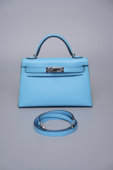 Hermes Kelly 20 in Blue Celeste Epsom Phw
