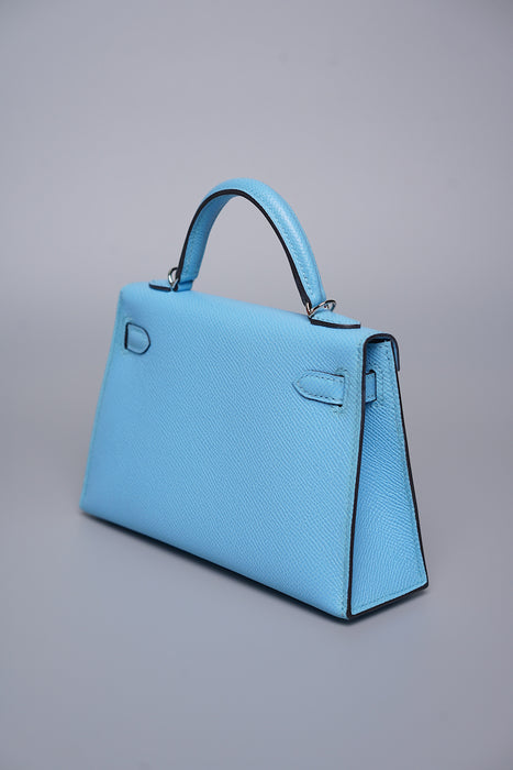 Hermes Kelly 20 in Blue Celeste Epsom Phw