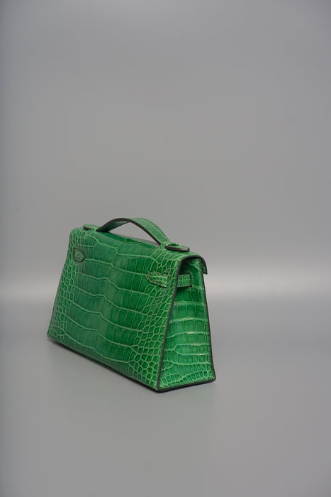 Hermes Kelly Pochette in Catus Shiny Alligator Ghw