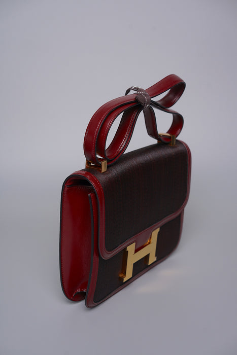 Hermes Constance 23 in Rouge H Crinoline Ghw