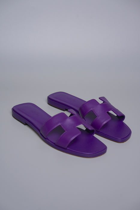 Hermes Oran Sandals in Violet Majorette Size 37.5 (Brand New)