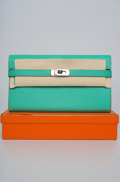 Hermes Kelly Wallet in Menthe Chevre Phw (Brand New)