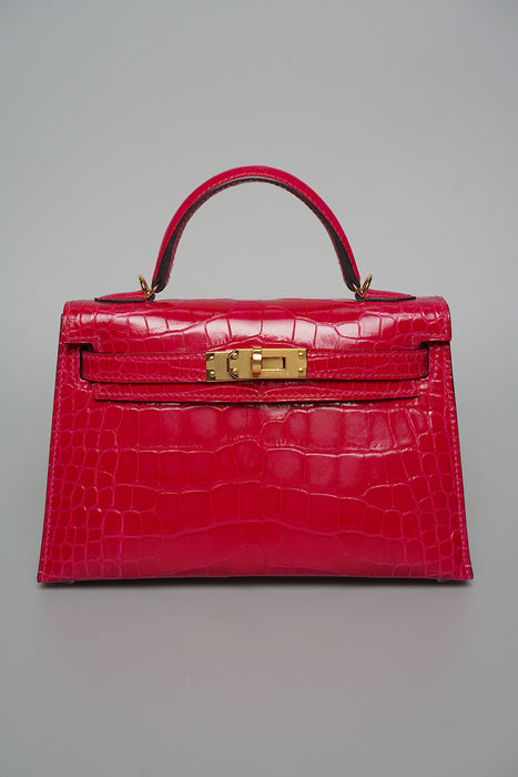 Hermes kelly 20 framboise shiny alligator ghw