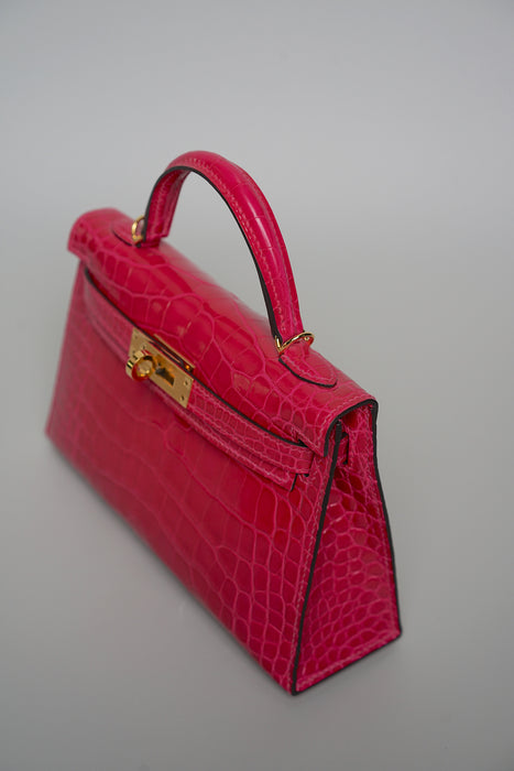 Hermes kelly 20 framboise shiny alligator ghw