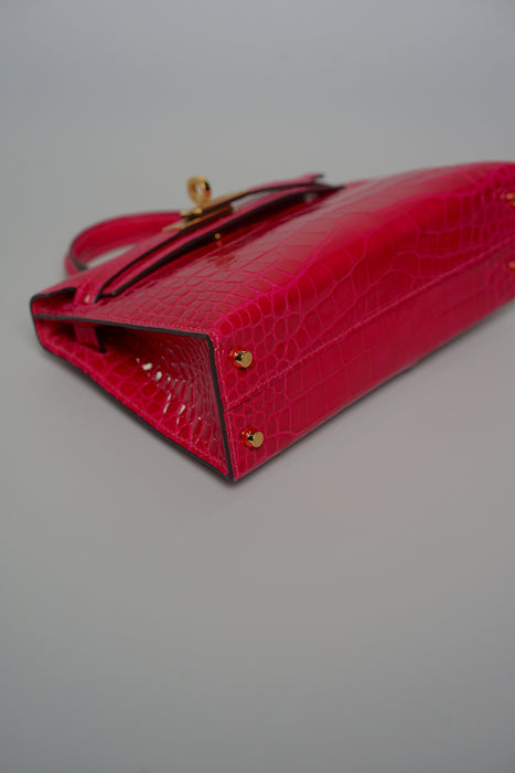 Hermes kelly 20 framboise shiny alligator ghw