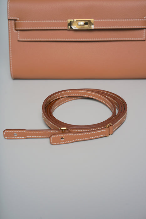 Hermes Kelly To Go in Gold Evercolor Ghw (Brand New)