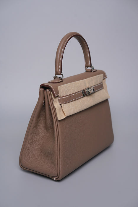 Hermes Kelly 25 in Etoupe Togo Phw (Brand New)