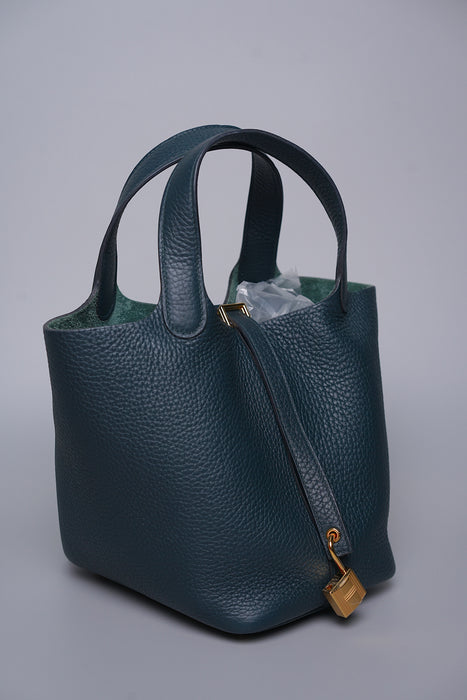 Hermes Picotin 18 in Vert Cypress Ghw