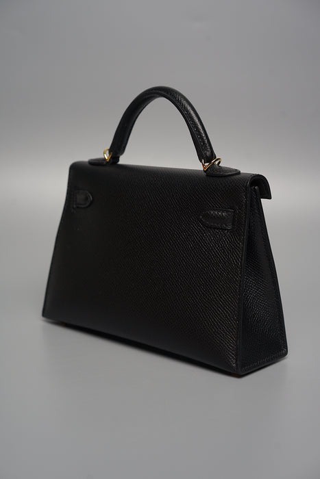 Hermes Kelly 20 in Black Ghw