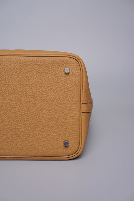 Hermes Picotin 22 in Biscuit Phw (Brand New)