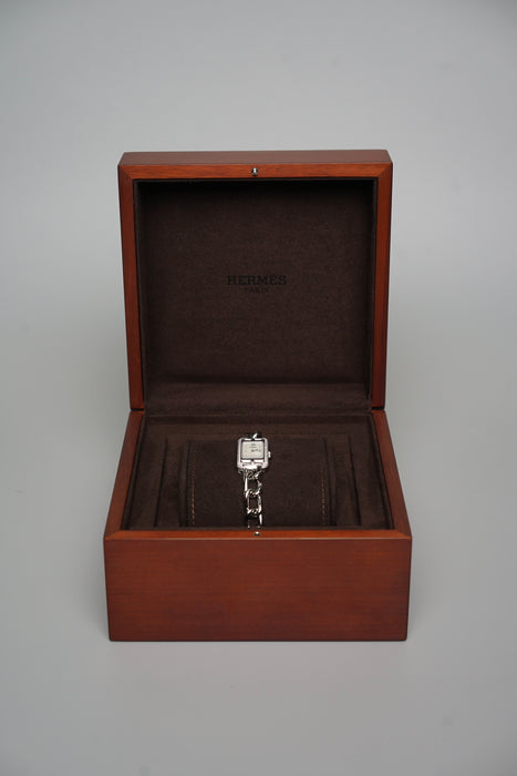 Hermes Nantucket Watch, Small model, 29 mm in White Gold (Brand New)