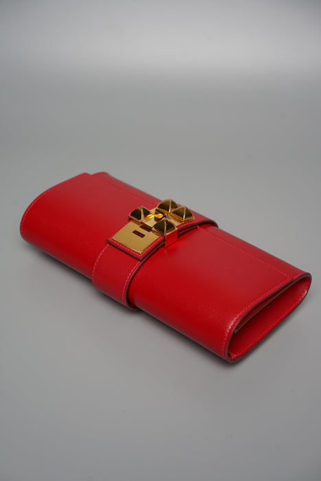 Hermes Medor 23 Clutch in Rouge Vif Ghw