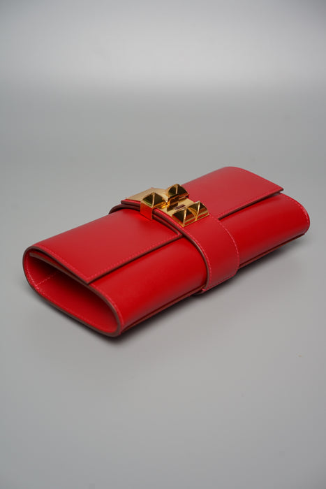 Hermes Medor 23 Clutch in Rouge Vif Ghw