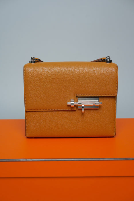 Hermes Verrou Mini Bag in Caramel/Noisette-Cuivre/Noir Phw
