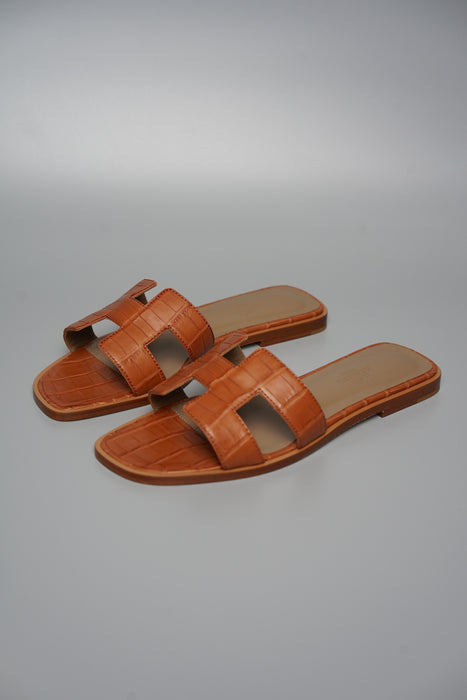 Hermes Oran Sandals in Matte Gold Alligator Size 36.5 (Brand New)