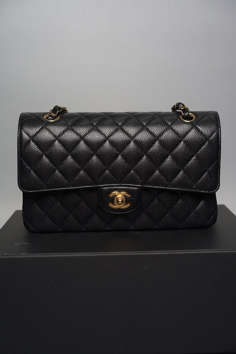 Chanel Medium Classic Double Flap in Black Caviar Ghw