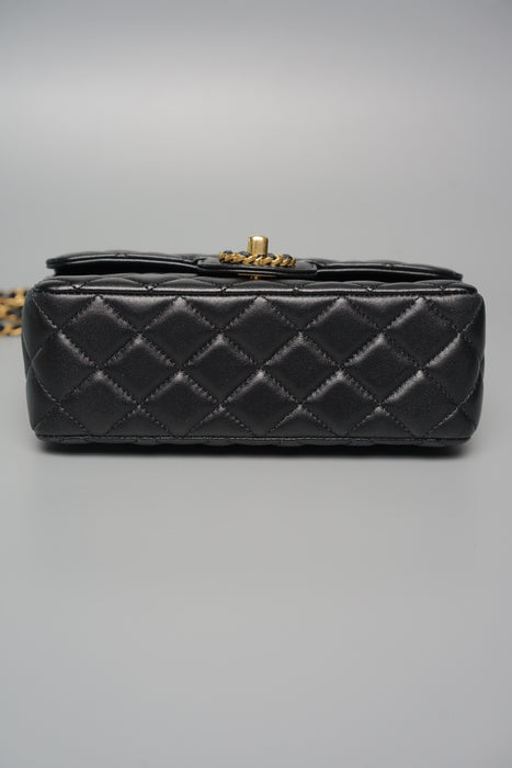 Chanel 24C Top Handle in Black Lambskin Ghw (Brand New)