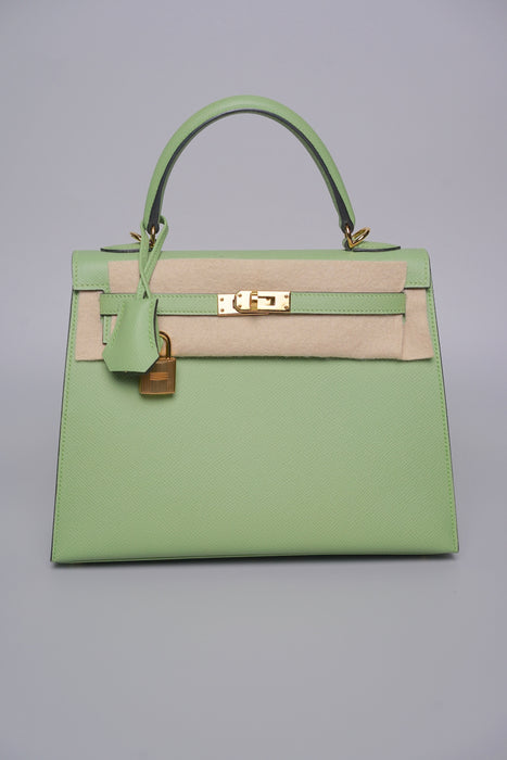 Hermes Kelly 25 in Vert Criquet Epsom Ghw