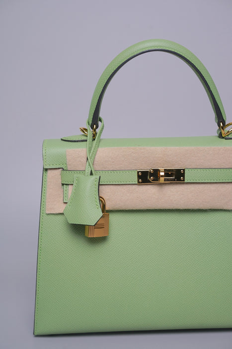 Hermes Kelly 25 in Vert Criquet Epsom Ghw
