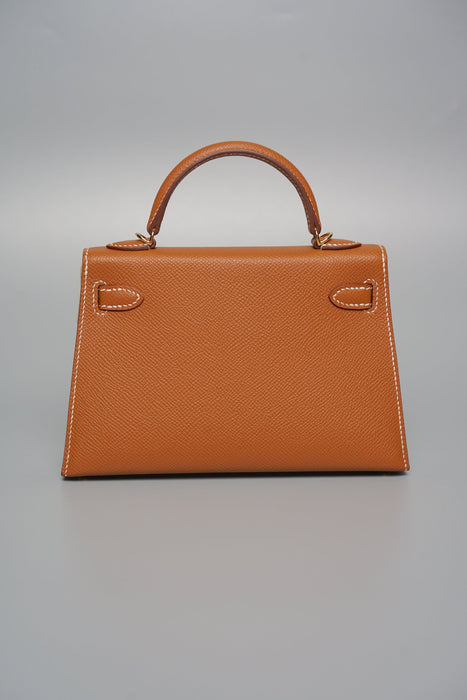 Hermes Kelly 20 in Gold Ghw (Brand New)