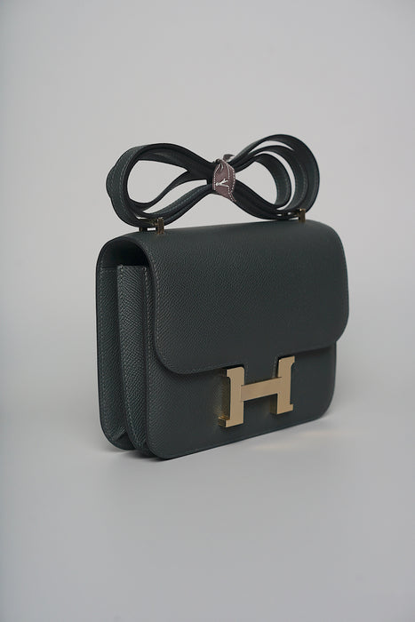 Hermes Constance 18 in Vert Ponce Ghw