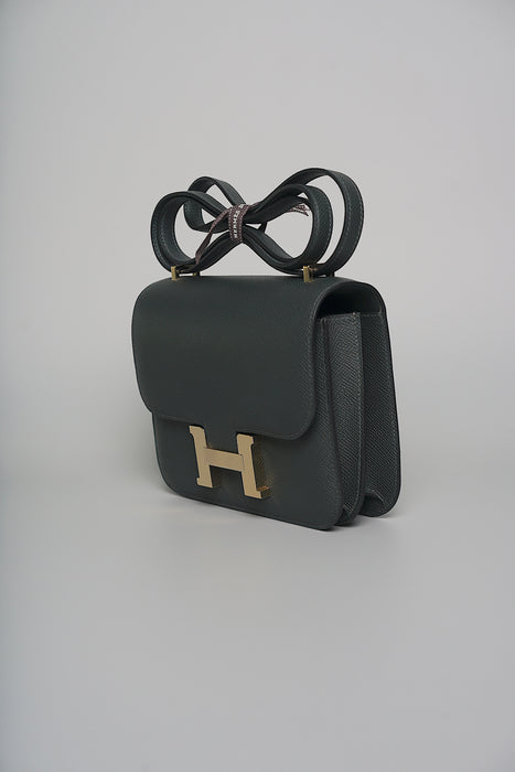 Hermes Constance 18 in Vert Ponce Ghw