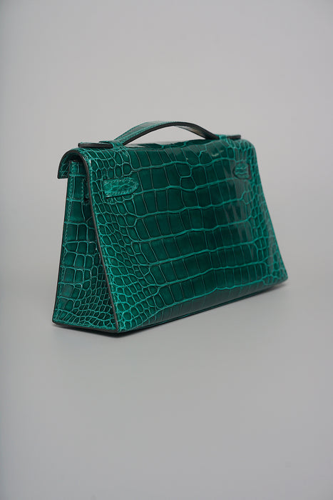 Hermes Kelly Pochette in Vert Emerald Shiny Alligator Ghw