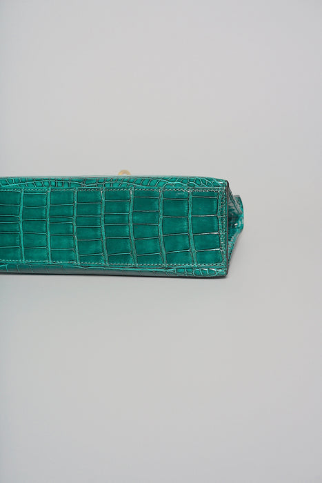 Hermes Kelly Pochette in Vert Emerald Shiny Alligator Ghw