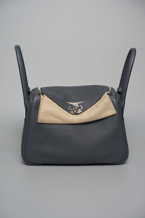 Hermes Lindy 26 in Gris Misty Phw