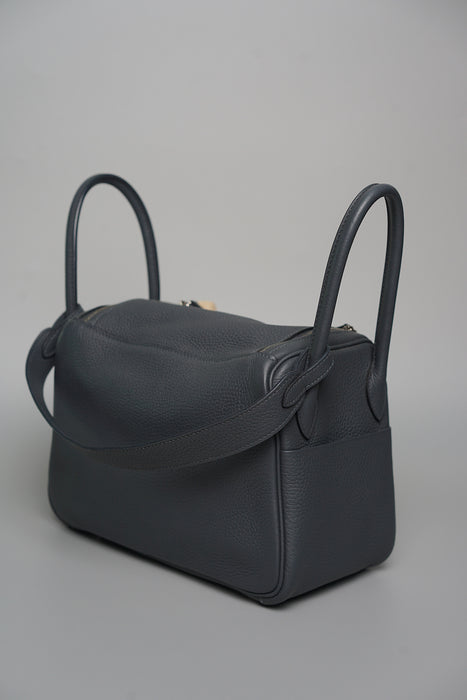 Hermes Lindy 26 in Gris Misty Phw