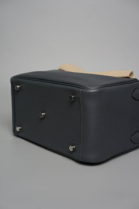 Hermes Lindy 26 in Gris Misty Phw