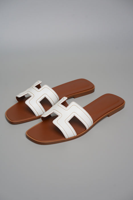 Hermes Oran Sandals in Blanc Size 40 (Brand New)
