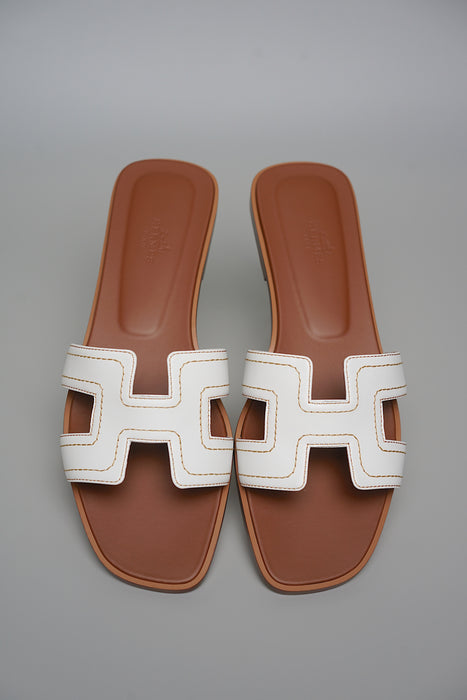 Hermes Oran Sandals in Blanc Size 40 (Brand New)