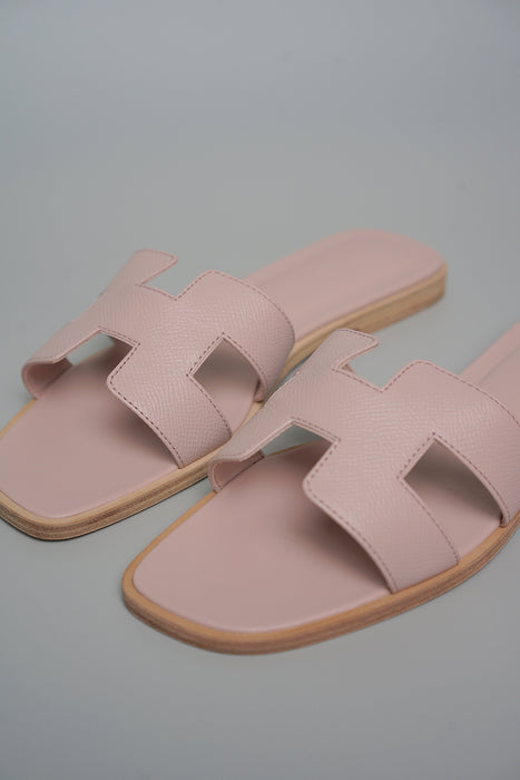 Hermes Oran Sandals in Rose Porcelaine Size 39.5 (Brand New)