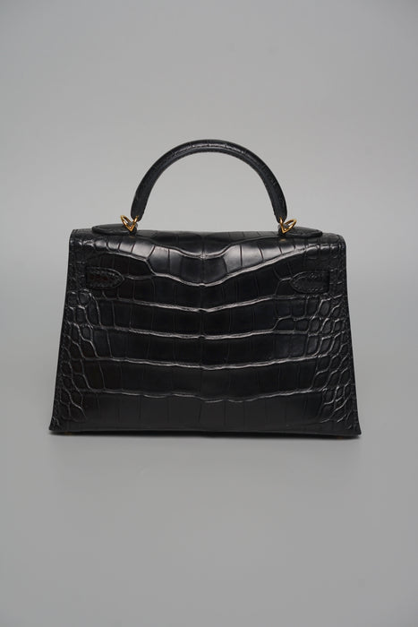 Hermes Kelly 20 in Noir Matte Alligator Ghw