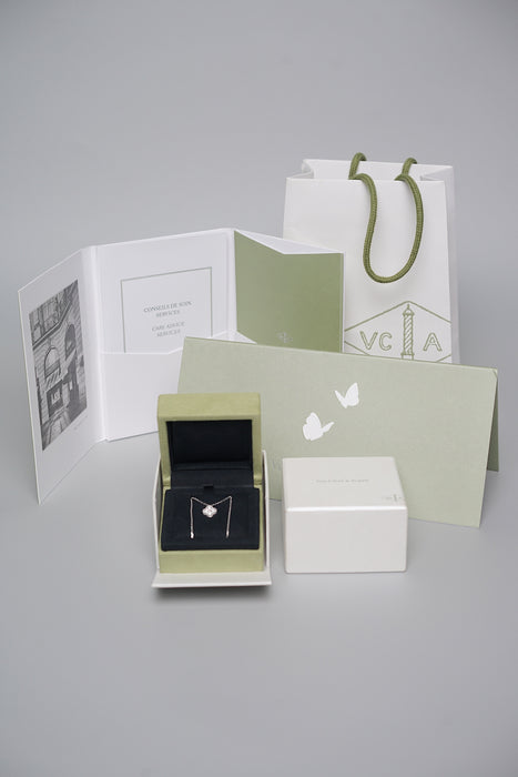 VCA Sweet Alhambra Pendant in White Gold Diamond (Brand New)