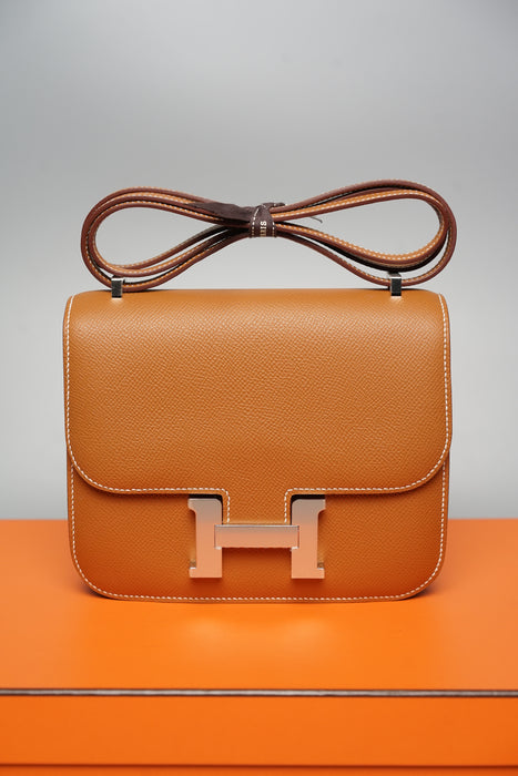 Hermes Constance 18 in Gold Phw (Brand New)