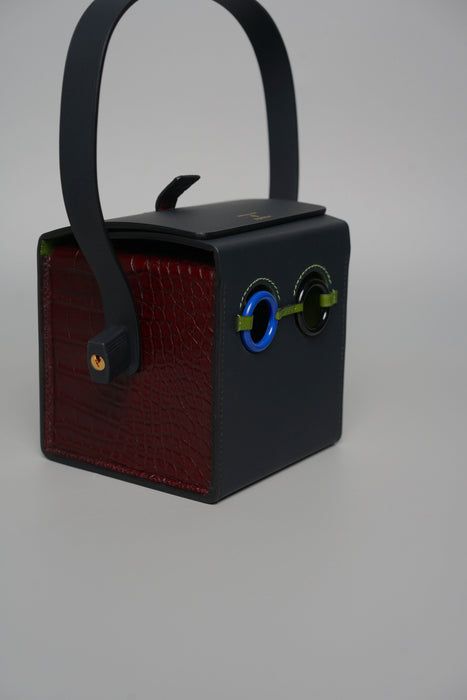 Hermes Robot Cube Minaudière in Bordeaux/Blue Sapphire Alligator Ghw (Brand New)