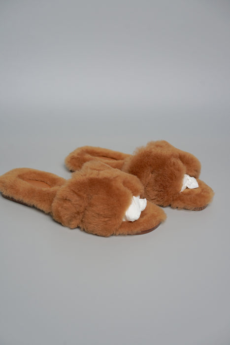 Hermes Oran Sandal Shearling in Naturel Size 36 (Brand New)