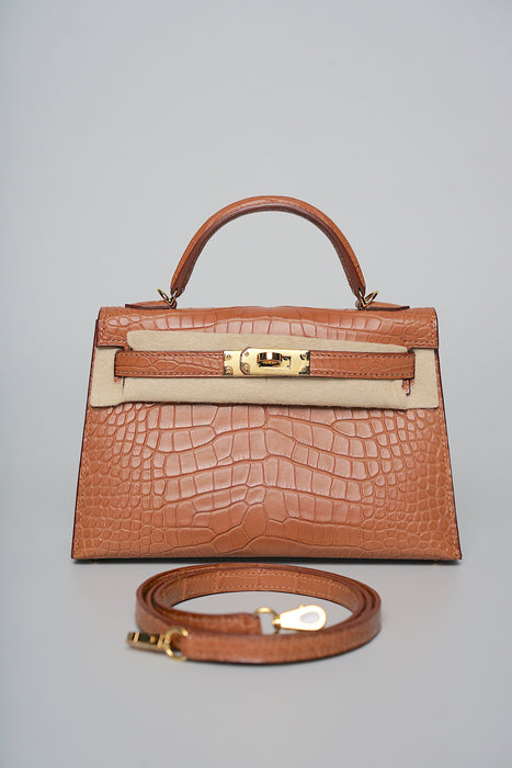 Hermes Kelly 20 in Gold Matte Alligator Ghw (Brand new)
