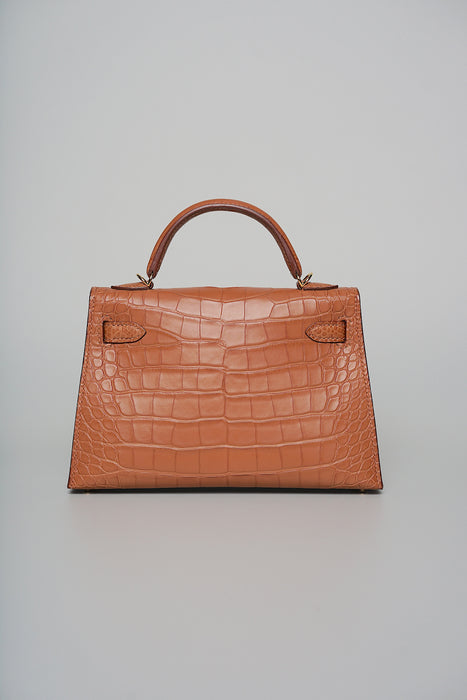 Hermes Kelly 20 in Gold Matte Alligator Ghw (Brand new)