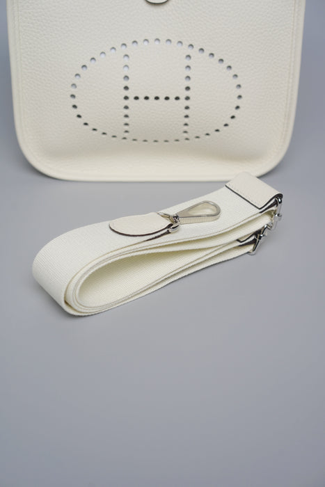 Hermes Evelyne 23 in So Cream Phw (Brand New)