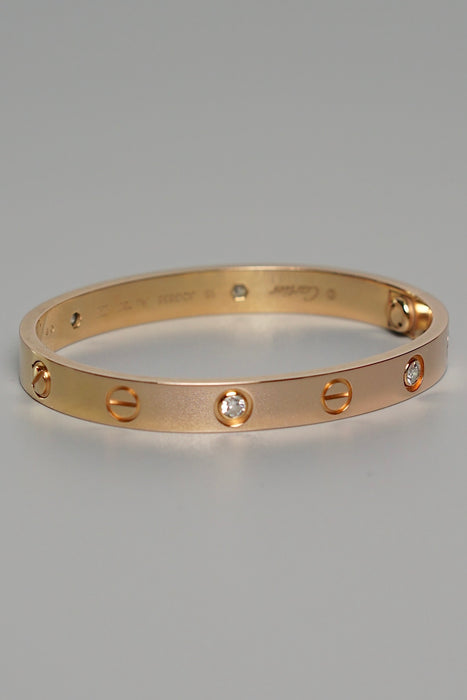 Cartier Love Bracelet in Rosegold Size 15, 4 Diamonds