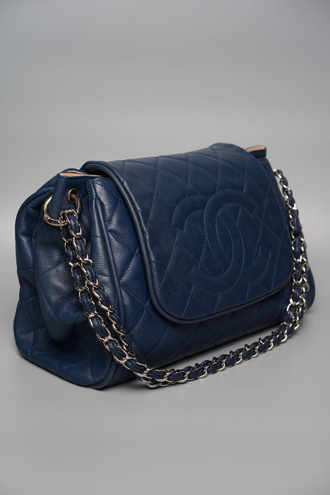 Chanel Accordian Flap Bag in Navy Caviar