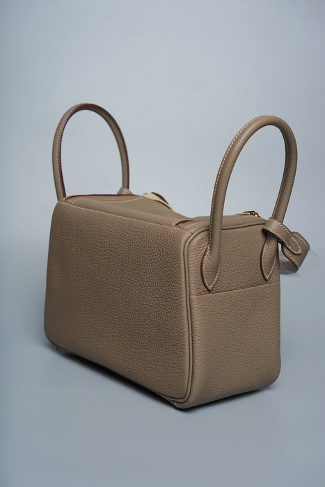 Hermes Lindy 26 in Etoupe Ghw (Brand New)