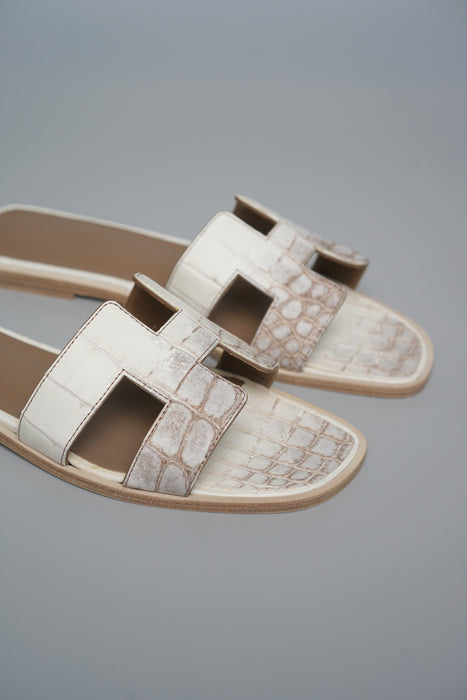 Hermes Himalayan Oran Sandals Matte Nilo Crocodile Size 38 (Brand New)