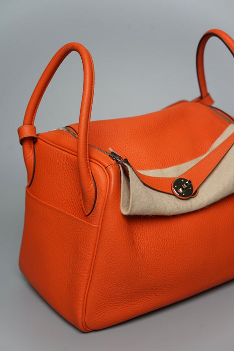 Hermes Lindy 30 in Orange Phw