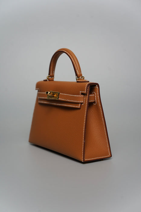 Hermes Kelly 20 in Gold Epsom Ghw (Brand New)