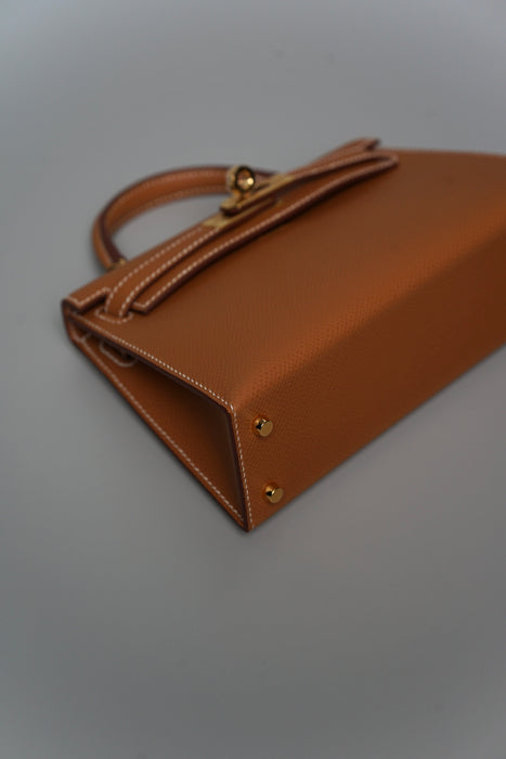 Hermes Kelly 20 in Gold Epsom Ghw (Brand New)