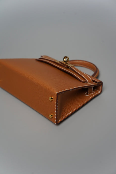 Hermes Kelly 20 in Gold Epsom Ghw (Brand New)